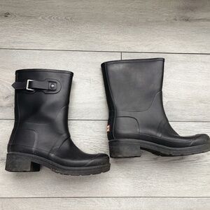 Hunters Boots | Size 8 US